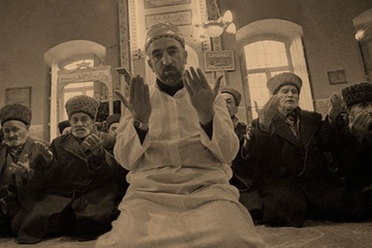 İmamlık Yaparken Nasıl Niyet Edilir?
