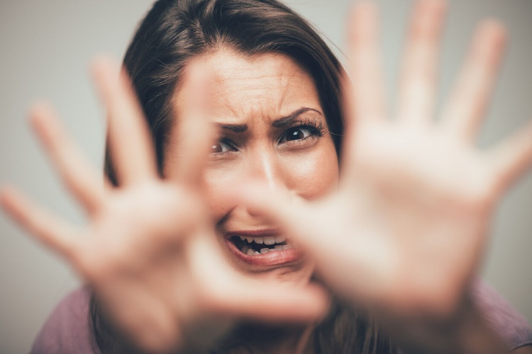 İnsan Korkunca Neden Titrer?