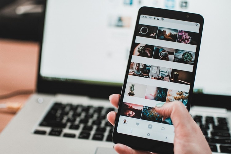 Instagram Geçmişi Kendiliğinden Silinir Mi?