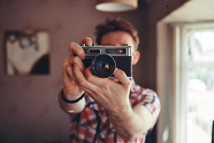 Instax Mini 11 Flaş Nasıl Kapatılır?