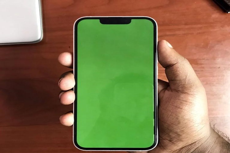 İphone Ekran Donması Nasıl Çözülür?