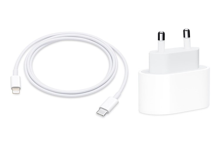 İphone Şarj Adaptörü Neden Bozulur?