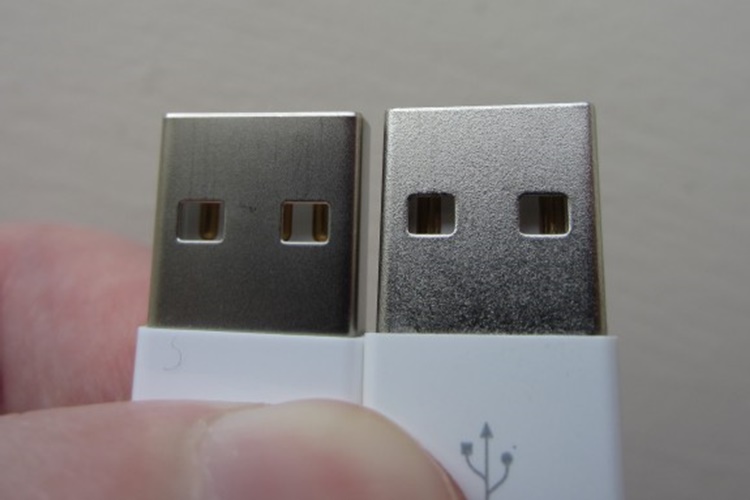 Iphone Şarj Kablosu Orjinal Olduğu Nasıl Anlaşılır?