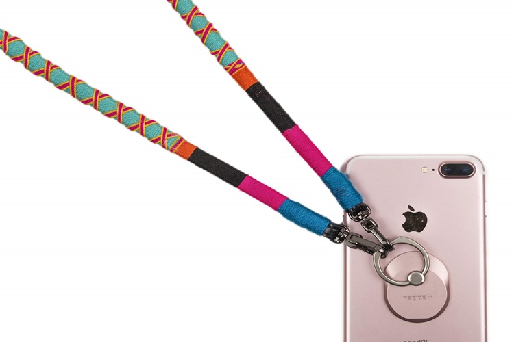 İphone Telefon Askısı Nasıl Takılır?