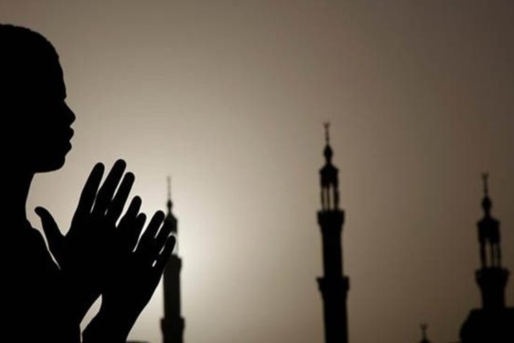 İslam Dininde İbadetler Kaça Ayrılır?