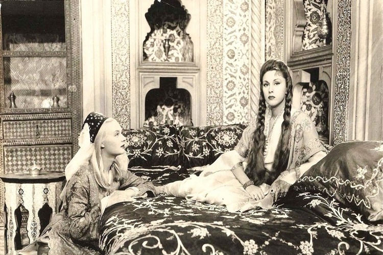 İsmihan Sultan Nasıl Ölüyor?