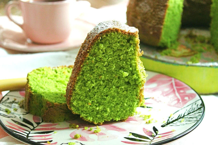 Ispanaklı Kek Sütle Islatılır Mı?