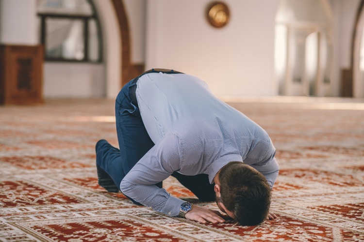 İstihare Namazından Önce Gusül Şart Mı?