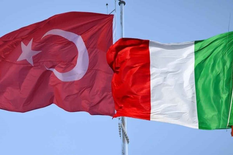 İtalyanlar Türk Mü?