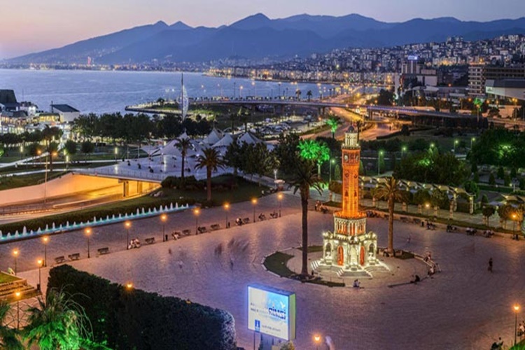 İzmir Hakkında Merak Edilen Bilgiler