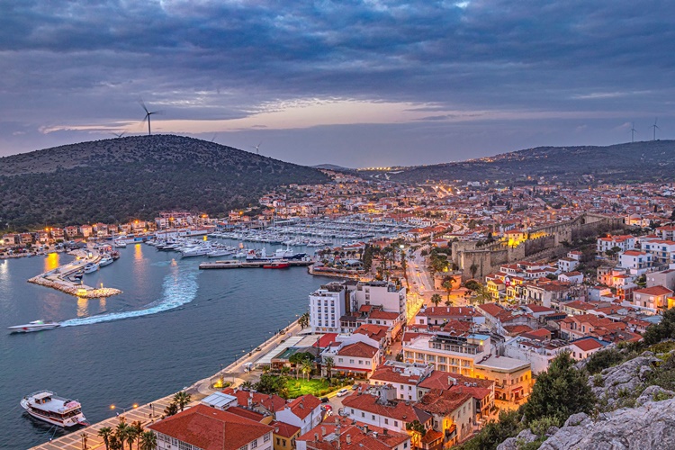 İzmir’e Nasıl Gidilir?