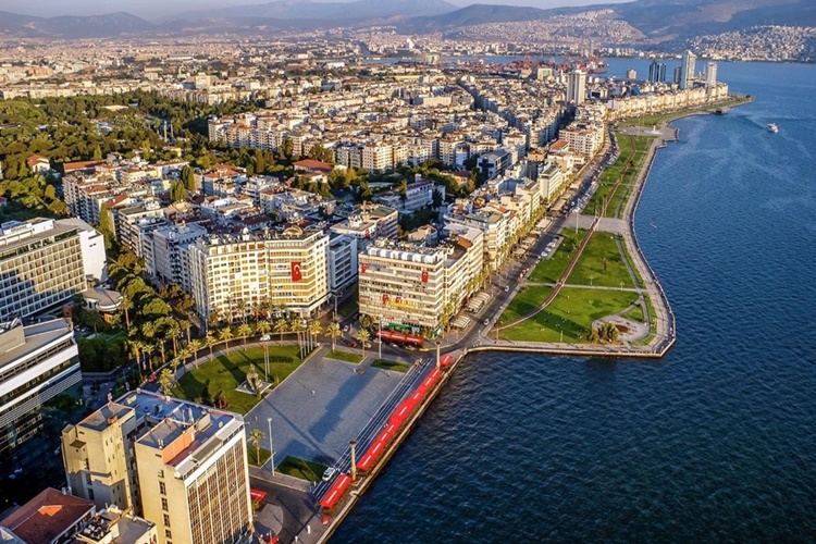 İzmir’in Düşman İşgalinden Kurtulması