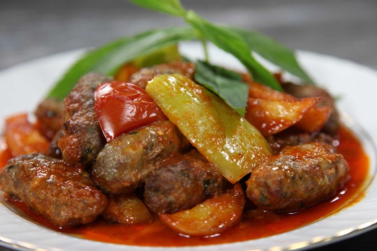İzmir Köfte Tarifi