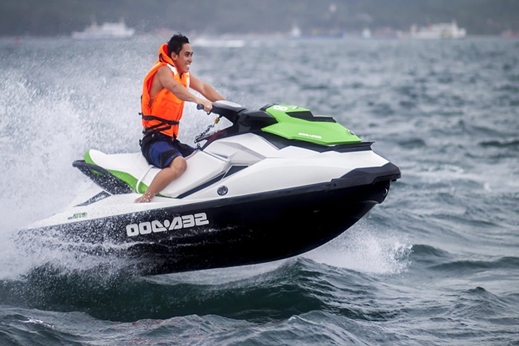 Jet Ski Nasıl Bir Spordur?