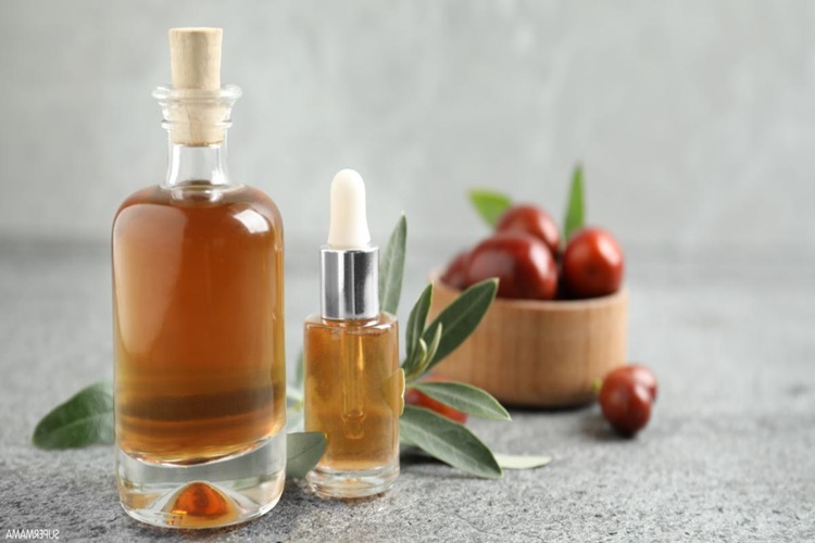 Jojoba Yağı Gözenek Sıkılaştırır Mı?