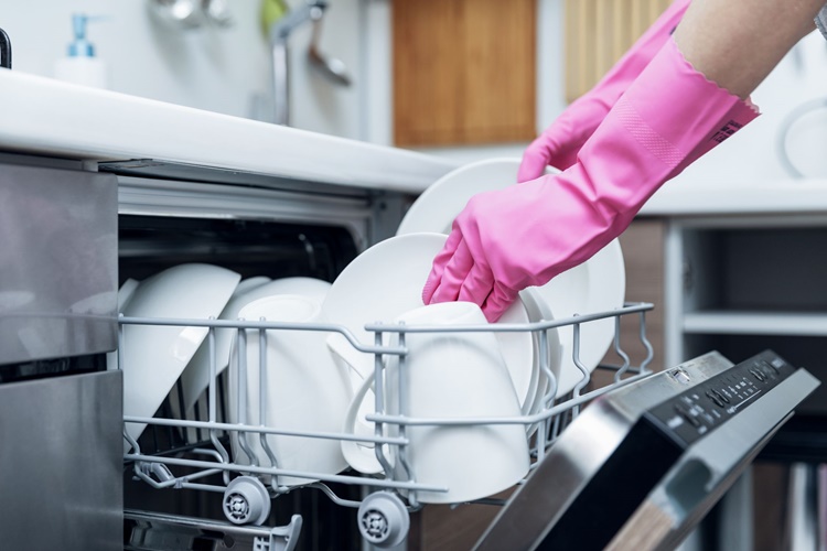 Jumbo Yemek Takımı Bulaşık Makinesinde Yıkanır Mı?
