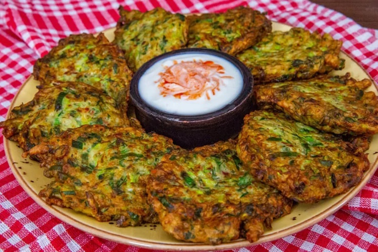 Kabak Mücver Soğuk Yenir Mi?