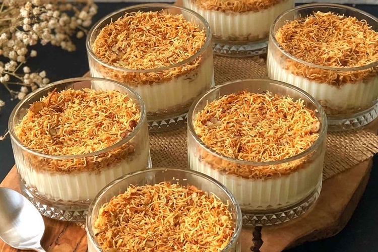 Kadayıf Arası Muhallebi Nasıl Yapılır?