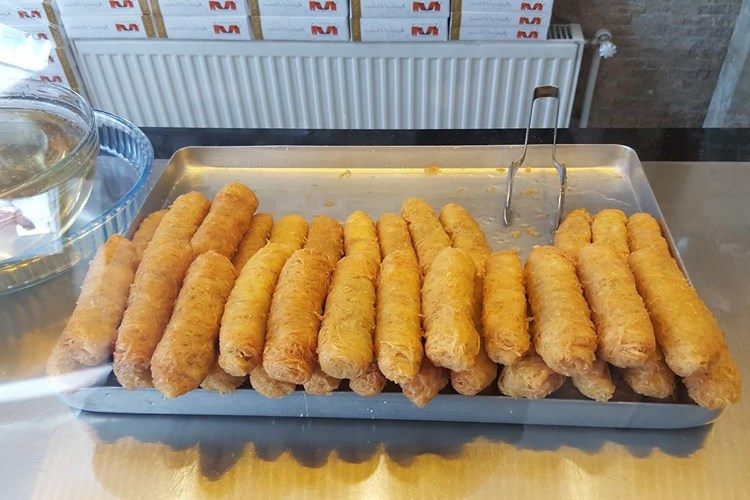 Kadayıf Dolması Erzurum Muammer Usta Nasıl Yapıyor?