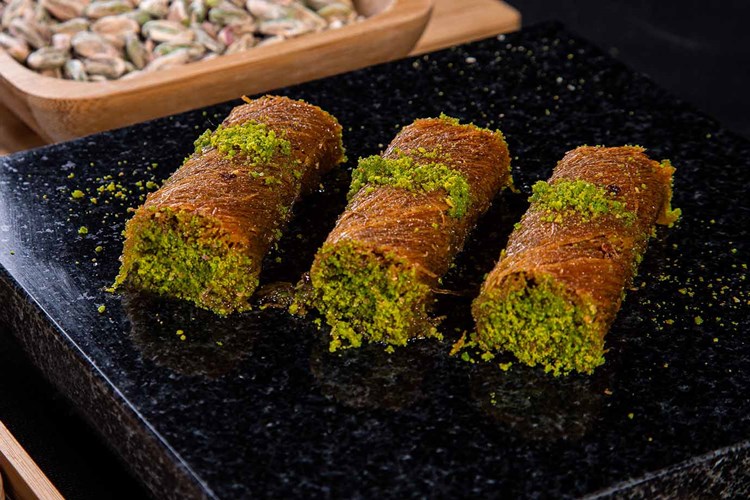 Kadayıf Neden Hamur Gibi Olur?