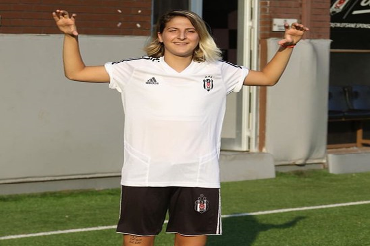 Kader Hançar Kaç Yaşında, Boyu Kaç, Nereli?