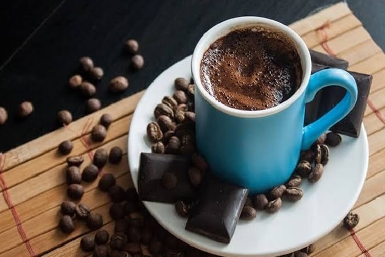 Kahve Falında Büyük Balık Görmek Ne Anlama Gelir?