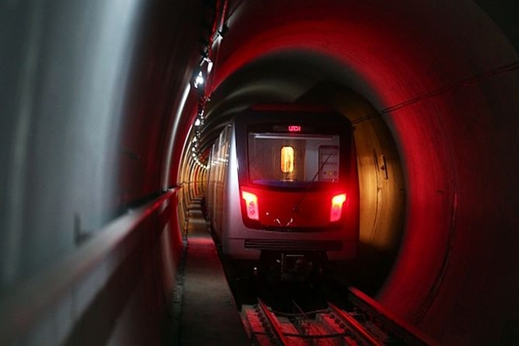 Kanyon Avm Metro Hangi Durak?