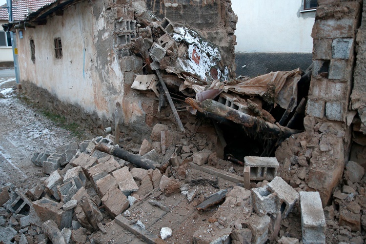 Kayseri'de En Büyük Deprem Ne Zaman Oldu?