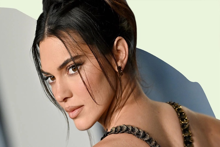 Kendall Jenner Nerede Çalışıyor?