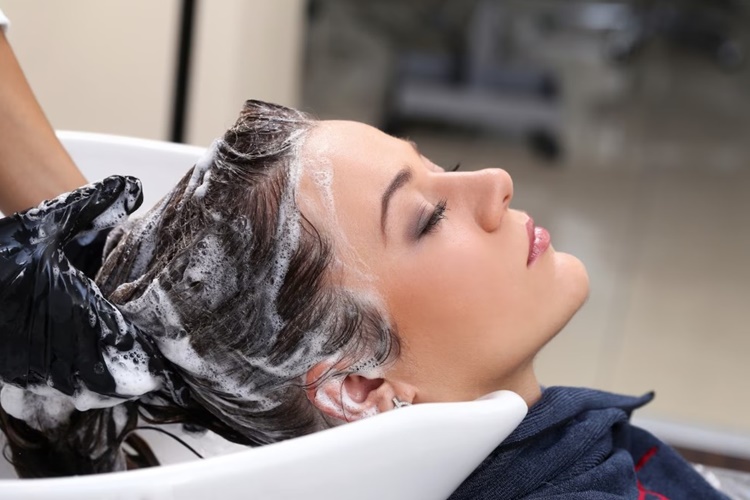 Keratin Botox Saçta Ne Kadar Kalmalı?