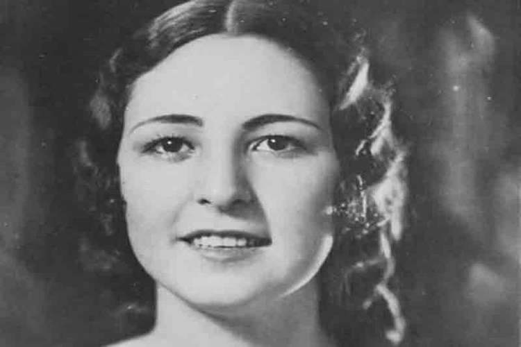 Keriman Halis Kimin Torunu?