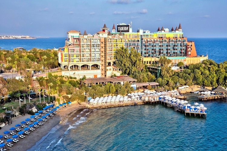 Kıbrıs Merit Otel Sahibi Kim?