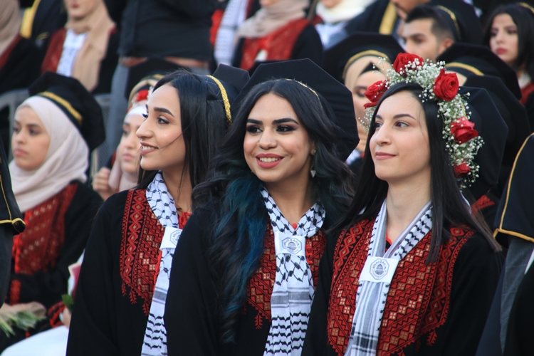 Kimya Bölümü Mezunu Ne İş Yapar?