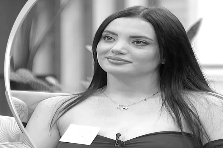 Kısmetse Olur Elif’in Soy Adı Nedir?