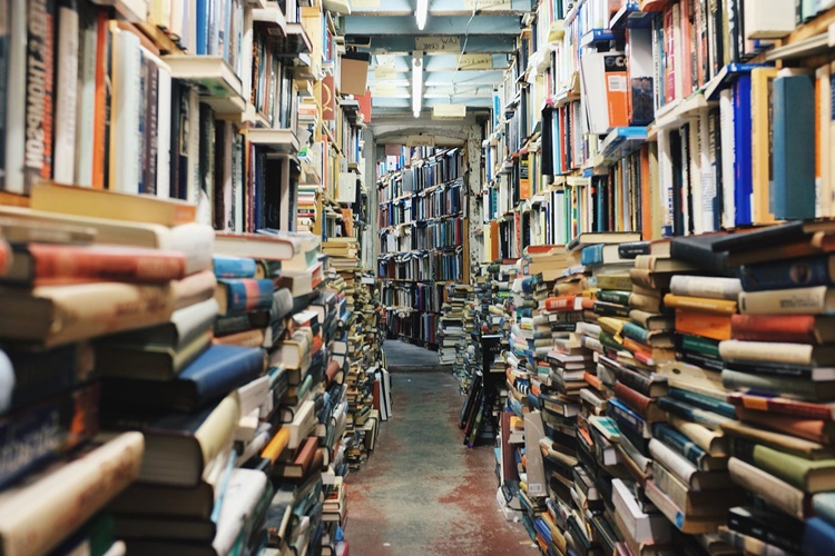 Kitap Okumak Baş Ağrısı Yapar Mı?