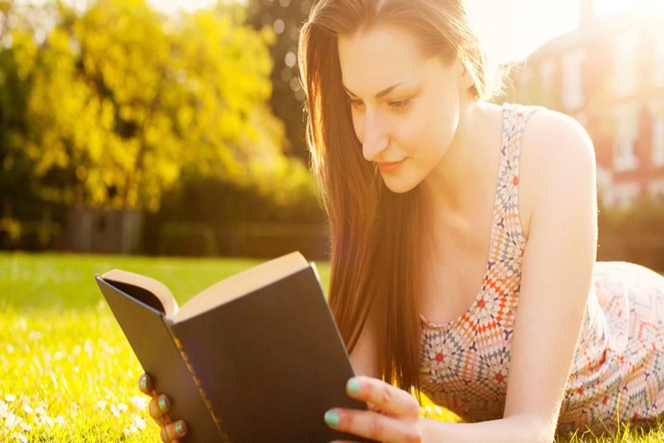 Kitap Okumak Baş Ağrısına İyi Gelir Mi?