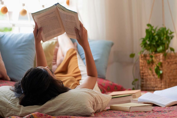 Kitap Okurken Altını Çizmek İyi Midir?