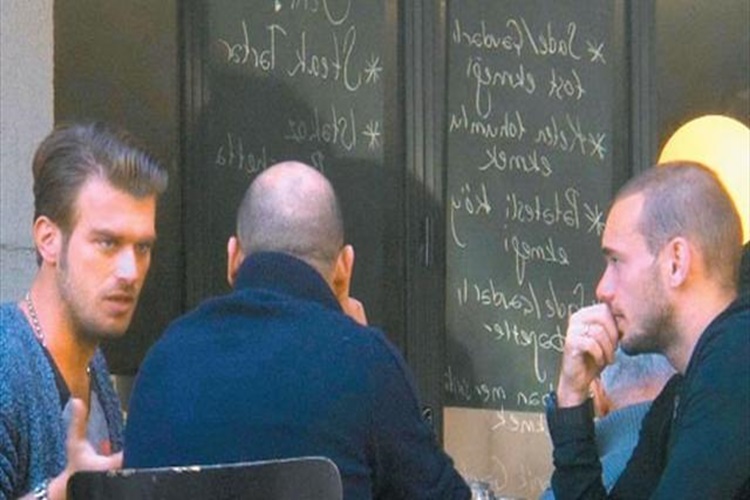 Kıvanç Tatlıtuğ Saçı Protez Mi?