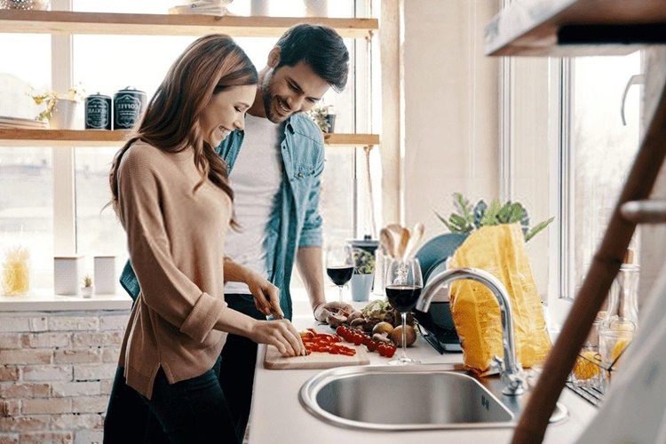 Koç Burcu Erkeği ve Aslan Burcu Kadını Evliliği Nasıl Olur?