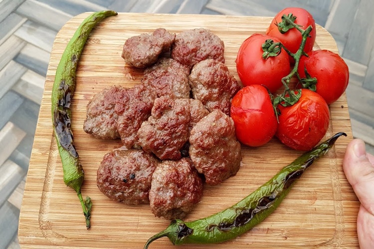 Köfte Hangi Etten Yapılır?