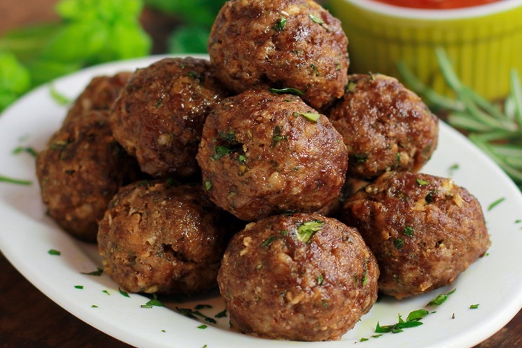 Köfte Kokusu Evden Nasıl Çıkar?