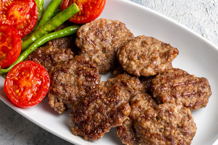 Köfteye Ne Kadar Yağ Konur?