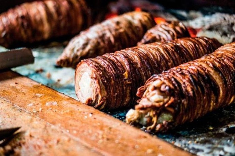 Kokoreç Nereye Ait Bir Yemektir?