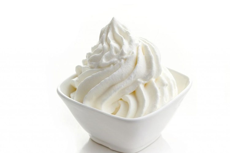 Krem Şanti Neden Acı Olur?