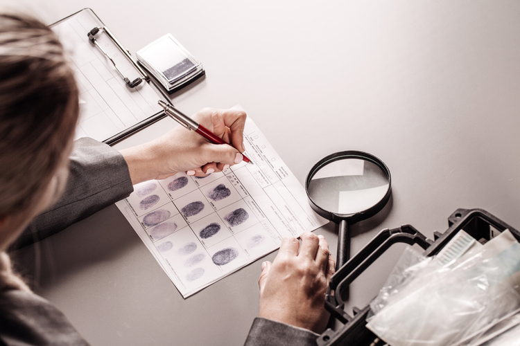 Kriminolog Nasıl Olunur?