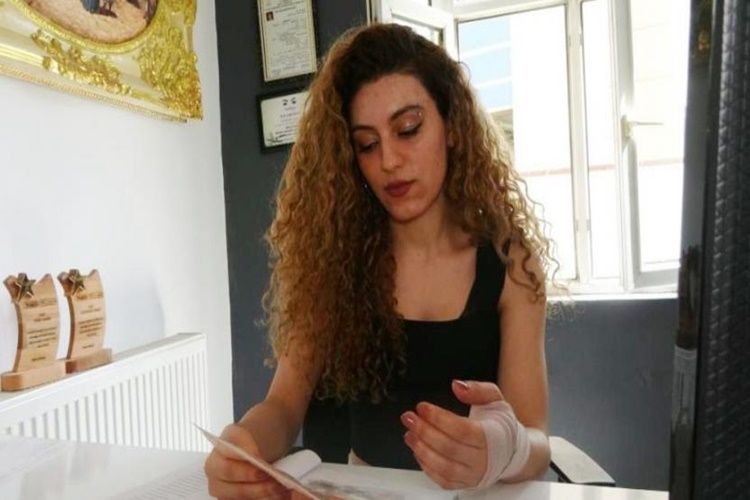 Kübra Ekin Kimdir? 