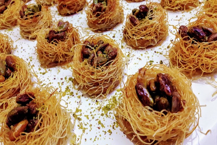 Küçük Kadayıf Sarması Nasıl Yapılır?