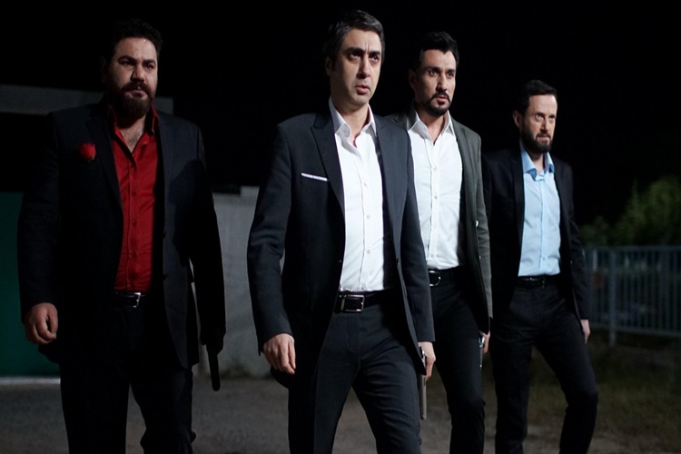 Kurtlar Vadisi Hangi Kanalda Başladı?