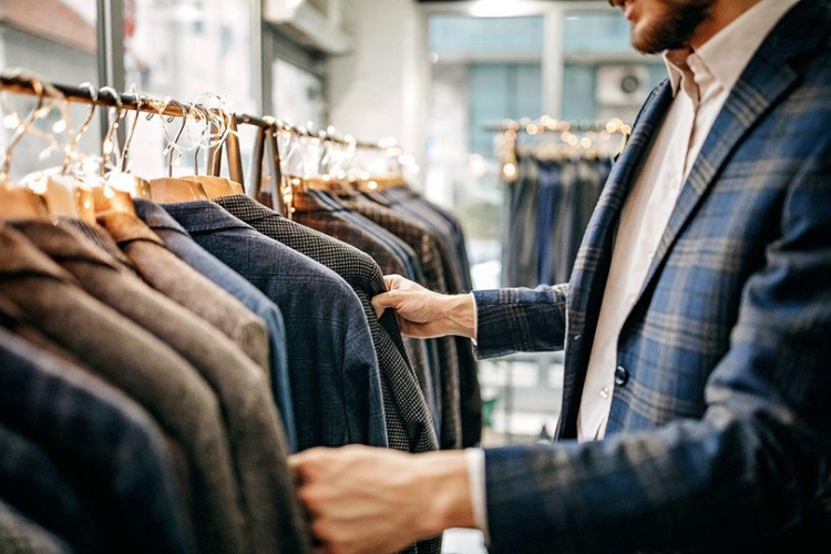 Kurumuş Guaj Boya Kıyafetten Nasıl Çıkar?