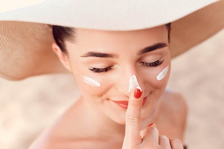 La Roche Posay Leke Giderir Mi?